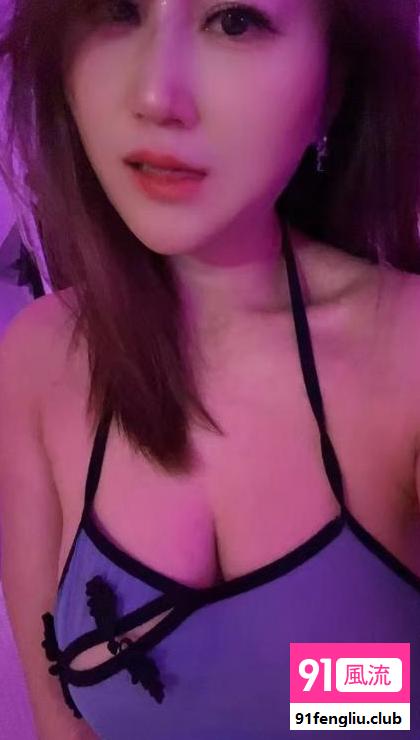 风骚大奶妩媚娘